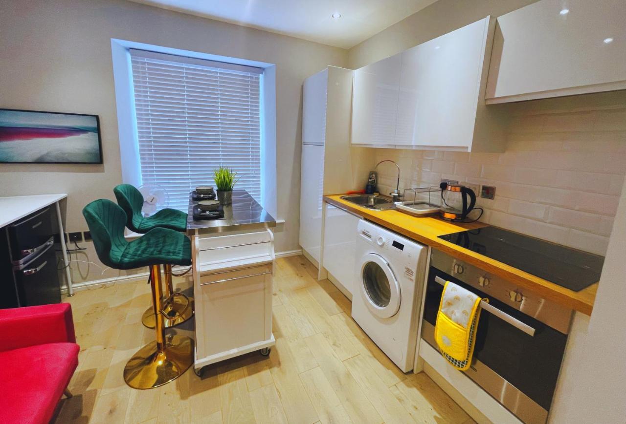Bristol City Stays - Harbourside Apartments Екстериор снимка