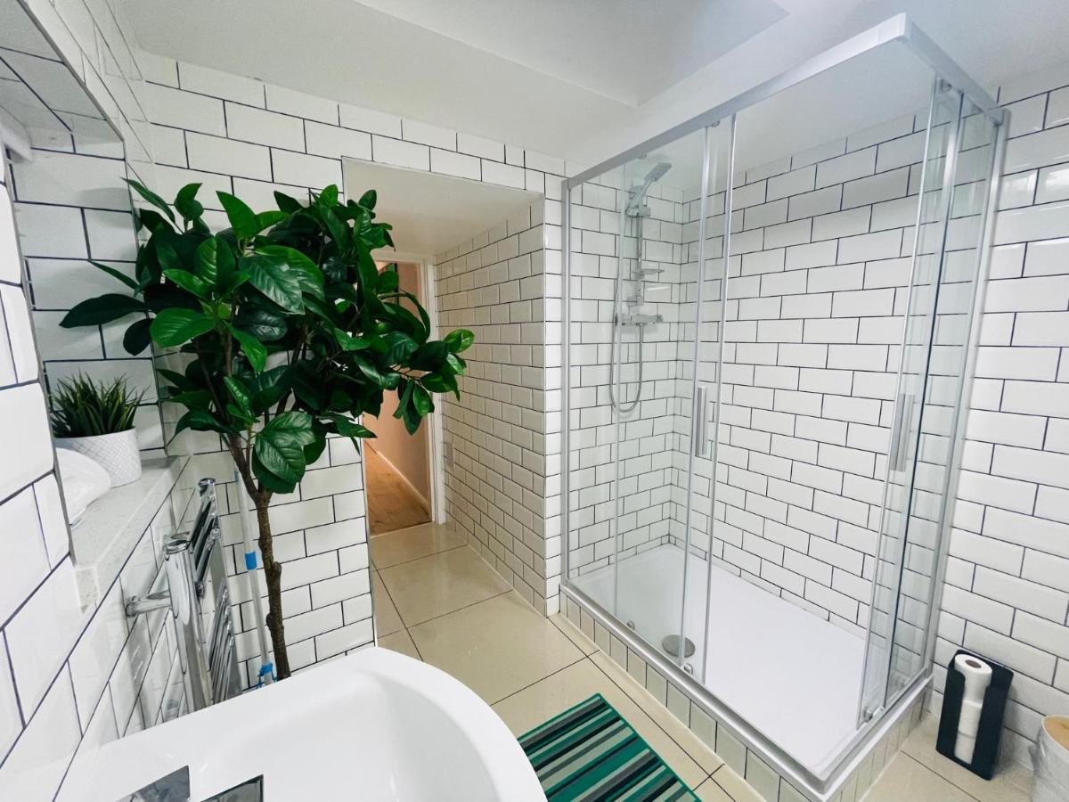 Bristol City Stays - Harbourside Apartments Екстериор снимка